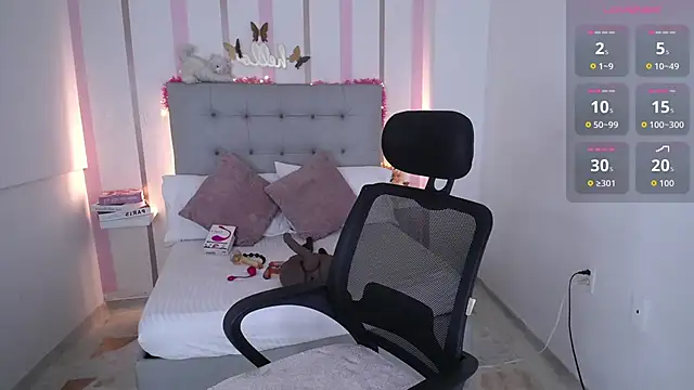 Mariana Rojas online show from 10, 1, 2026