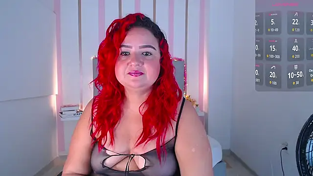 Snapshot of Mariana_Rojas chatting on 6, 11, 2025 Mariana Rojas online show from 6, 11, 2025