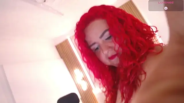 Snapshot of Mariana_Rojas chatting on 13, 5, 2026 Mariana Rojas online show from 13, 5, 2026