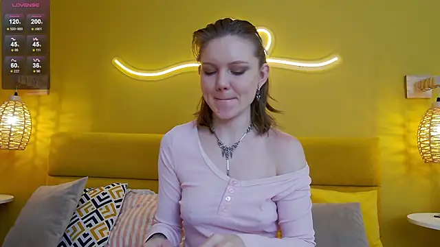 lessysweety online show from 13, 10, 2025