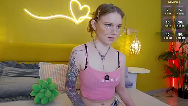 lessysweety online show from 22, 5, 2026