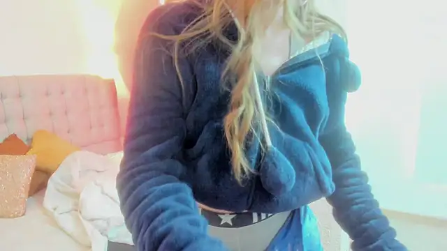 Carolina hernandez22 online show from 22, 10, 2025