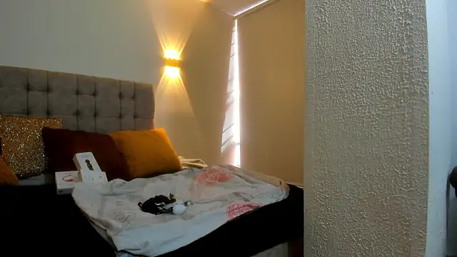 Carolina hernandez22 online show from 9, 10, 2025