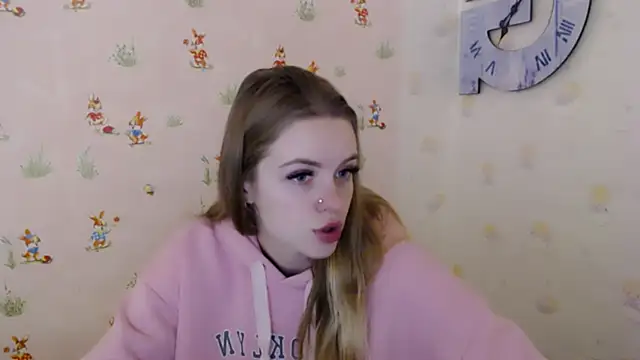 AliceFlirtt  online show from 14, 2, 2025