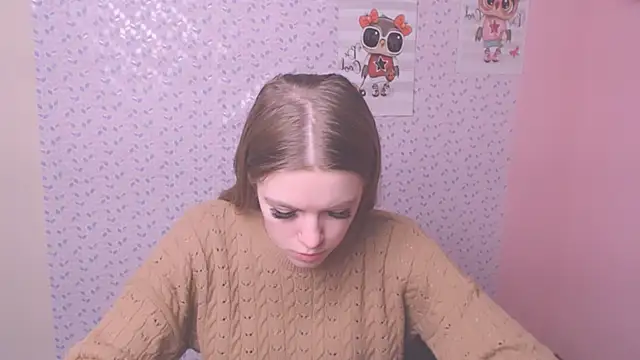 AliceFlirtt  online show from 3, 2, 2025