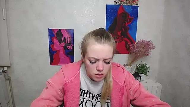 AliceFlirtt  online show from 6, 10, 2025