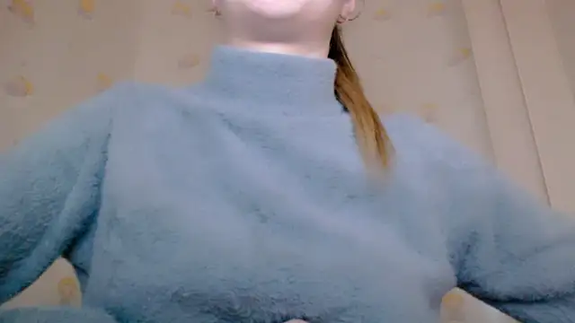 AliceFlirtt  online show from 28, 1, 2025