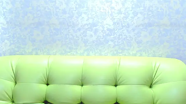 Snapshot of Vanessa_Florence chatting on 28, 6, 2026 Vanessa Florence online show from 28, 6, 2026