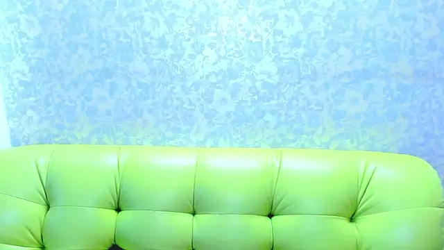 Snapshot of Vanessa_Florence chatting on 17, 7, 2026 Vanessa Florence online show from 17, 7, 2026