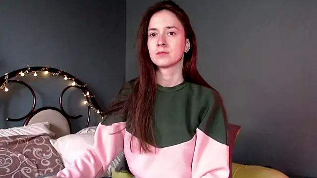 wow  kelly online show from 17, 4, 2026