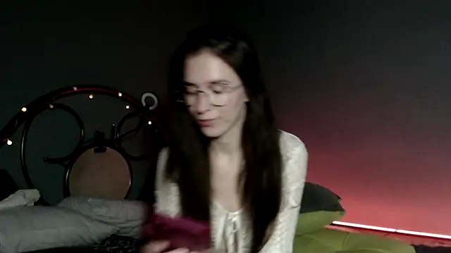 wow  kelly online show from 6, 1, 2025
