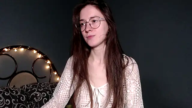 Snapshot of wow__kelly chatting on 18, 10, 2025 wow kelly online show from 18, 10, 2025