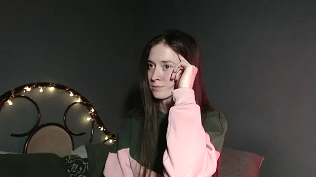 wow  kelly online show from 4, 3, 2026