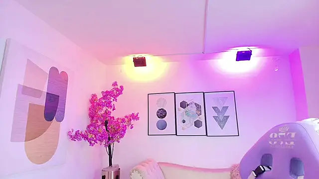 Kaori ayu online show from 7, 1, 2026