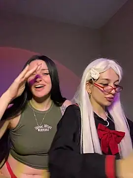 Dooubletroublee online show from 1, 3, 2025