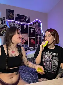 Dooubletroublee online show from 7, 2, 2026