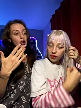 Dooubletroublee online show from 24, 9, 2025