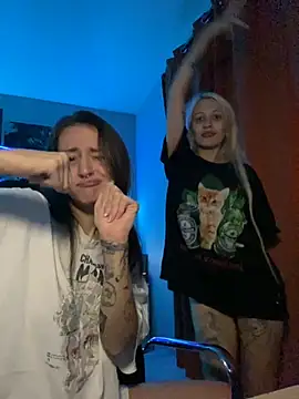 Dooubletroublee online show from 12, 9, 2025