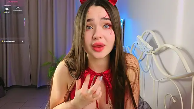 KateBleare online show from 31, 10, 2025