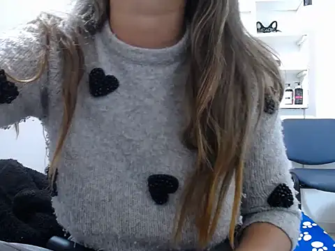 Luna girlhot  online show from 16, 11, 2025