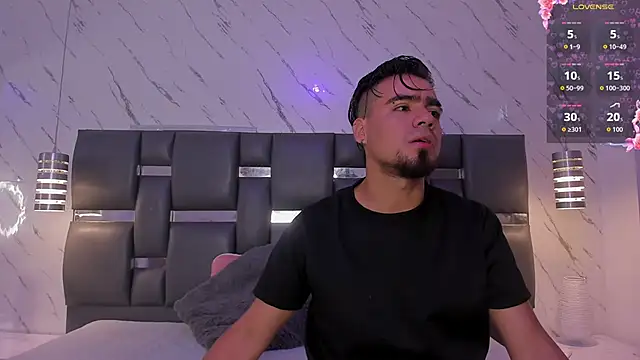 PittAndLunaa online show from 9, 4, 2026