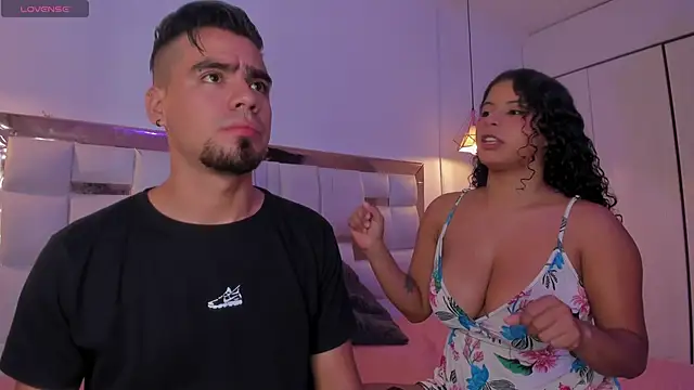 Snapshot of PittAndLunaa chatting on 2, 12, 2025 PittAndLunaa online show from 2, 12, 2025