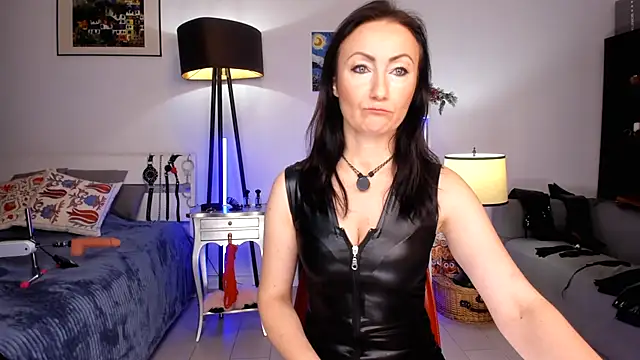 MissAliciaFD online show from 4, 12, 2025
