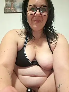 fekete demon online show from 17, 2, 2026