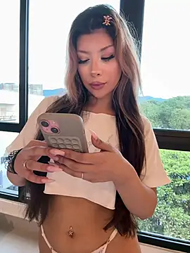 Snapshot of jackelinuh chatting on 27, 5, 2026 jackelinuh online show from 27, 5, 2026