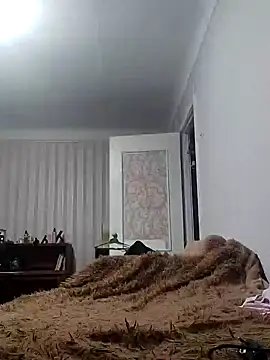 Snapshot of emeli_moon chatting on 25, 1, 2025 emeli moon online show from 25, 1, 2025