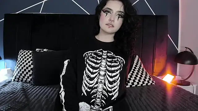 Snapshot of Adeelinee chatting on 18, 3, 2025 Adeelinee online show from 18, 3, 2025