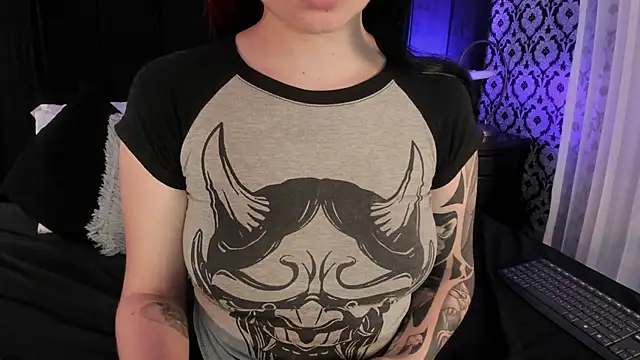 Adeelinee online show from 1, 12, 2025