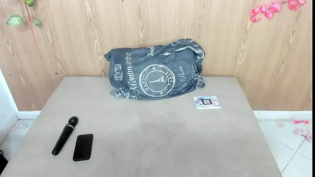 jenelotizz06 online show from 7, 1, 2026