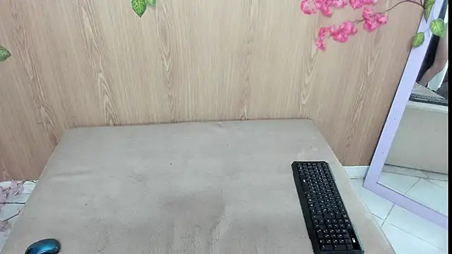 jenelotizz06 online show from 16, 6, 2026