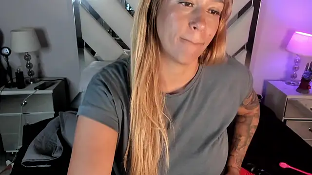 AnyyJones online show from 12, 2, 2025