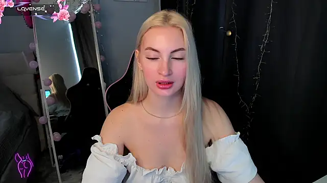 Kimmy powell online show from 21, 4, 2026