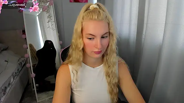 Kimmy powell online show from 13, 7, 2026