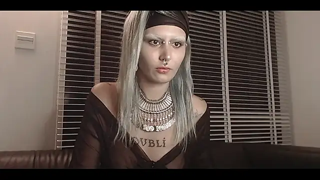 god x girl online show from 30, 5, 2026