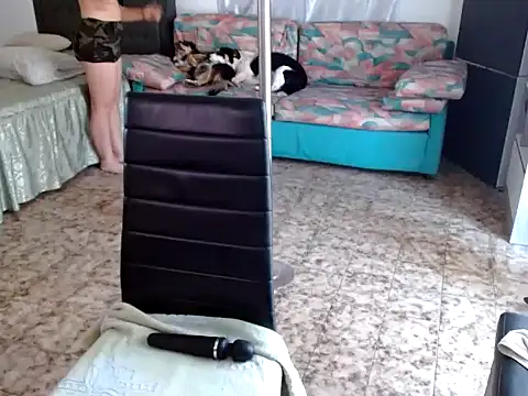 Snapshot of danasantoreal chatting on 26, 11, 2025 danasantoreal online show from 26, 11, 2025