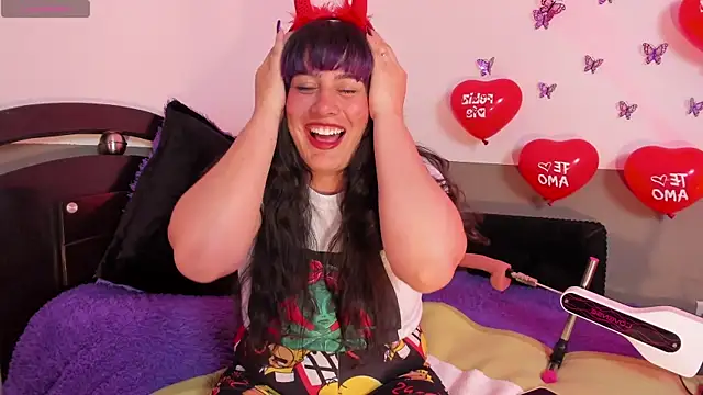Missmonserrat online show from 14, 2, 2025