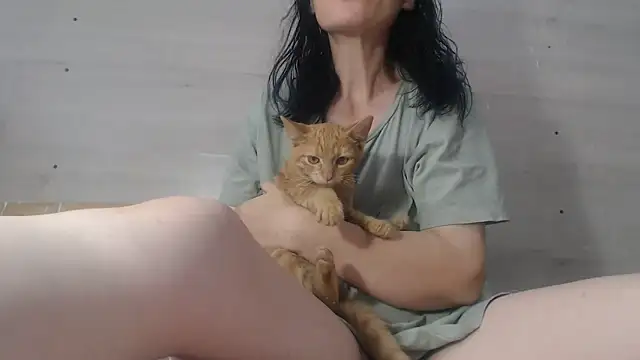 CRISTIINA37 online show from 25, 9, 2025