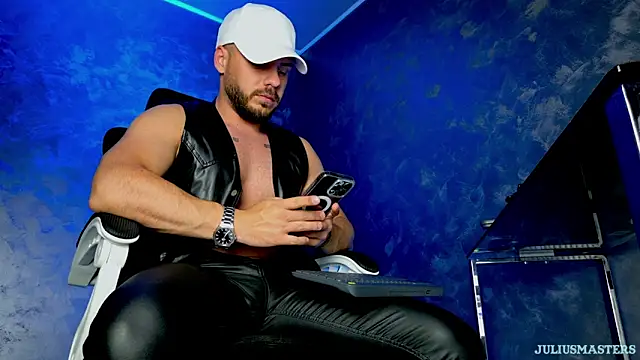 juliusmasters online show from 4, 5, 2026