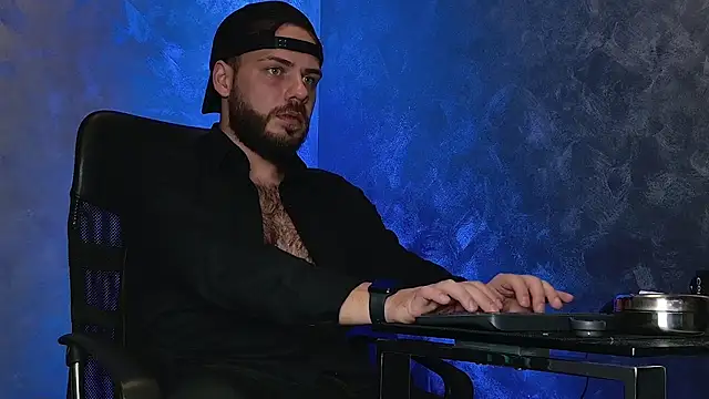 juliusmasters online show from 15, 12, 2025