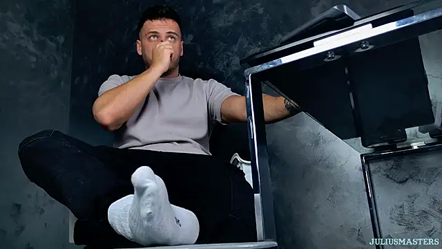 juliusmasters online show from 8, 2, 2026