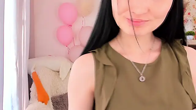 LisaMooore online show from 6, 3, 2026