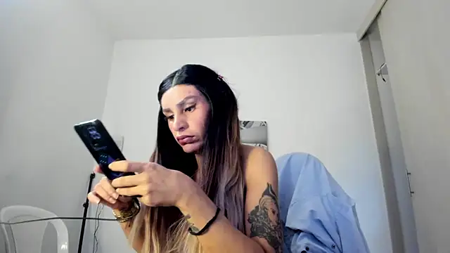  juliana star  online show from 25, 5, 2026