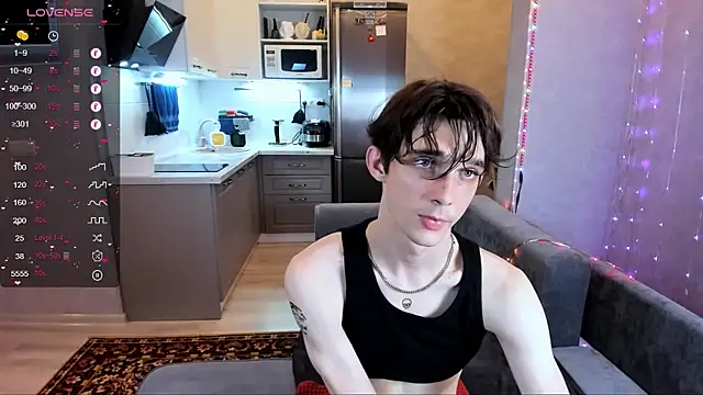 Snapshot of Aaron_Boom chatting on 28, 6, 2026 Aaron Boom online show from 28, 6, 2026