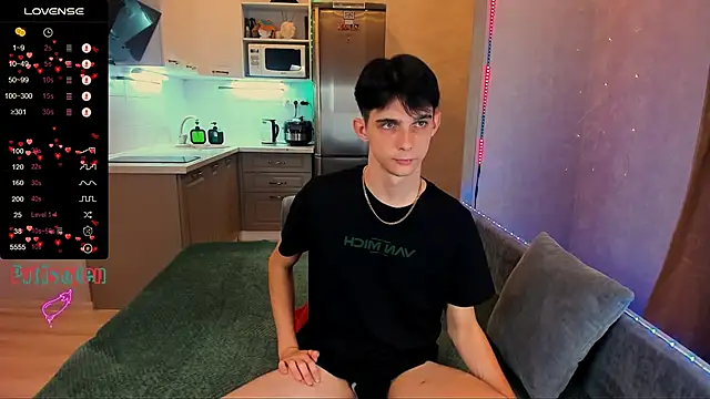Snapshot of Aaron_Boom chatting on 28, 9, 2025 Aaron Boom online show from 28, 9, 2025