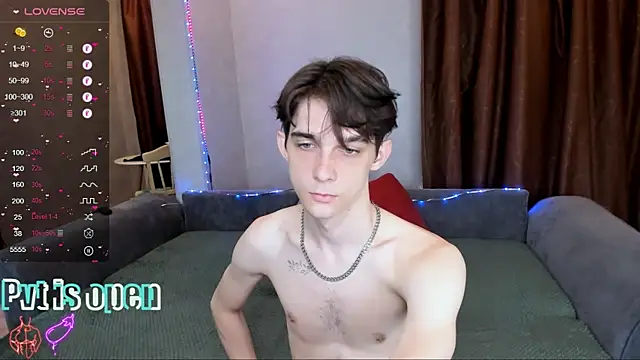 Snapshot of Aaron_Boom chatting on 24, 5, 2026 Aaron Boom online show from 24, 5, 2026