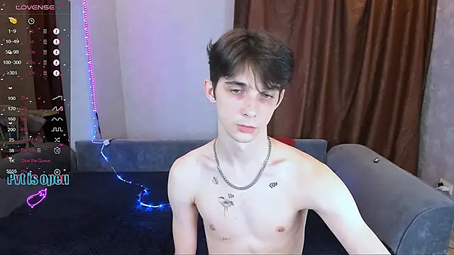 Aaron Boom online show from 26, 3, 2026